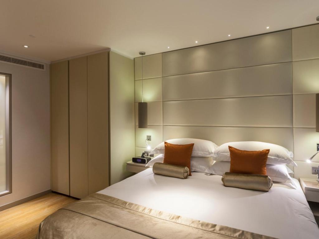 Cheval Three Quays At The Tower Of London Aparthotel Bilik gambar